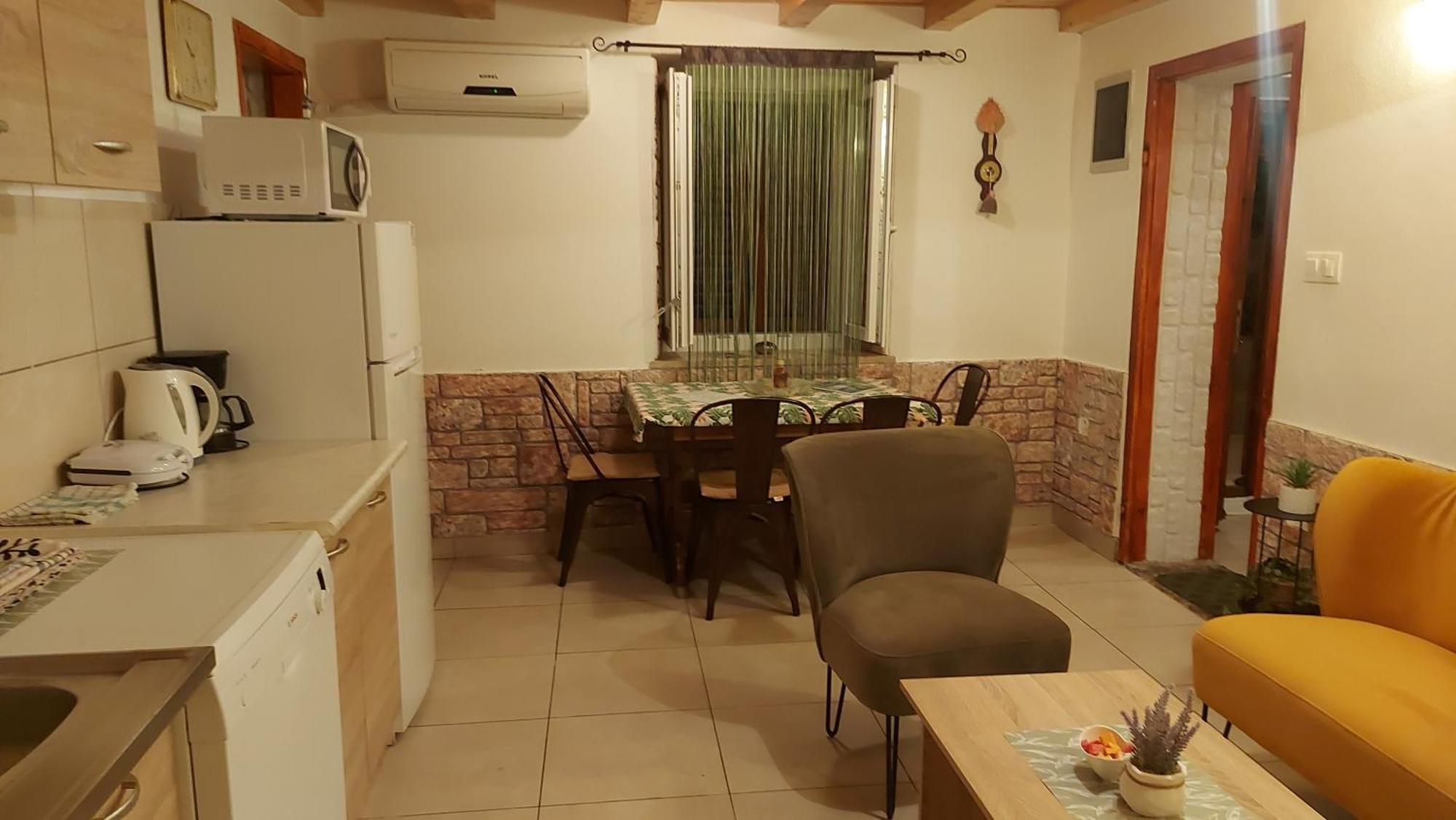 Holiday House Letizia Премантура Экстерьер фото
